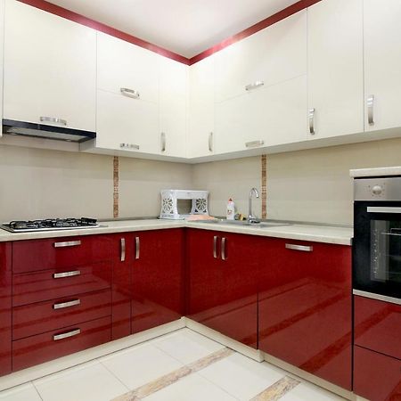 3 Bedroom Apartment Near Republic Square Jerevan Buitenkant foto
