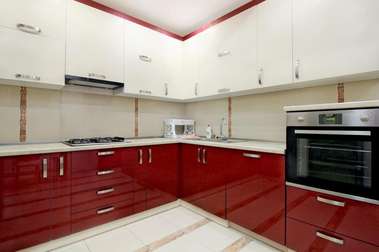 3 Bedroom Apartment Near Republic Square Jerevan Buitenkant foto